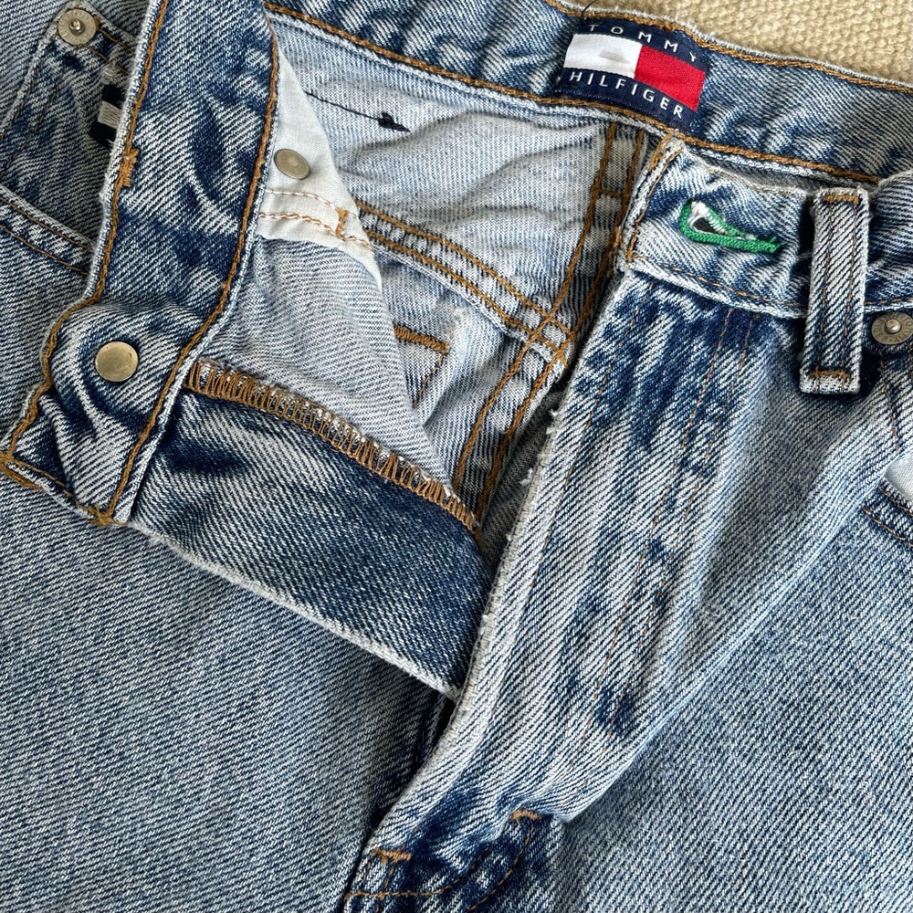 Vintage Aughts Tommy Hilfiger Light Blue High-Rise Jeans - Picture 5 of 9